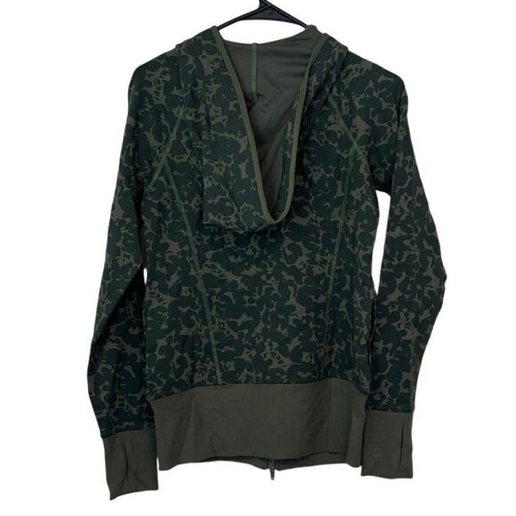 NWOT Cabi Marathon Double Zip Green Hooded Jacket Size XXS Thumbholes Sporty - Picture 3 of 9